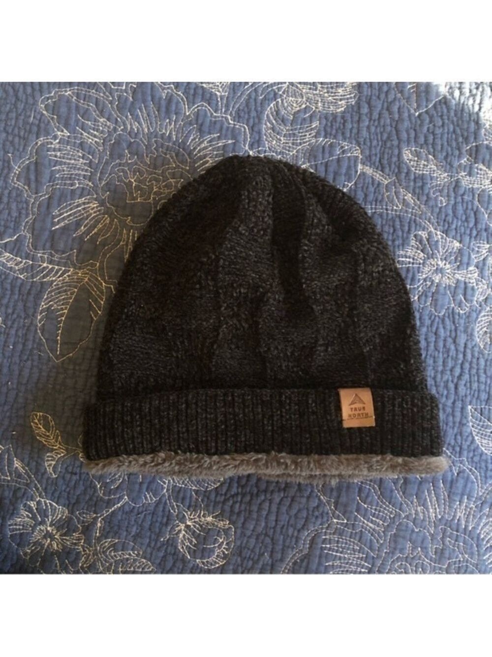 True North Blk/Gry Lined Beanie